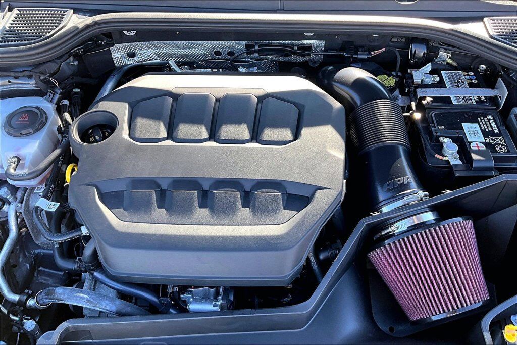 2023 Volkswagen Golf GTI 2.0T SE OR