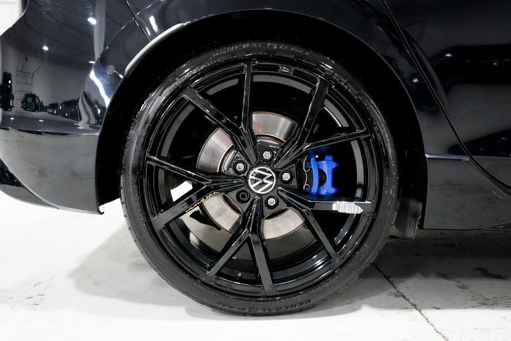 2023 Volkswagen Golf R 2.0T Tigard OR