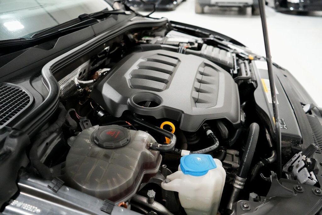 2023 Volkswagen Golf R 2.0T Tigard OR