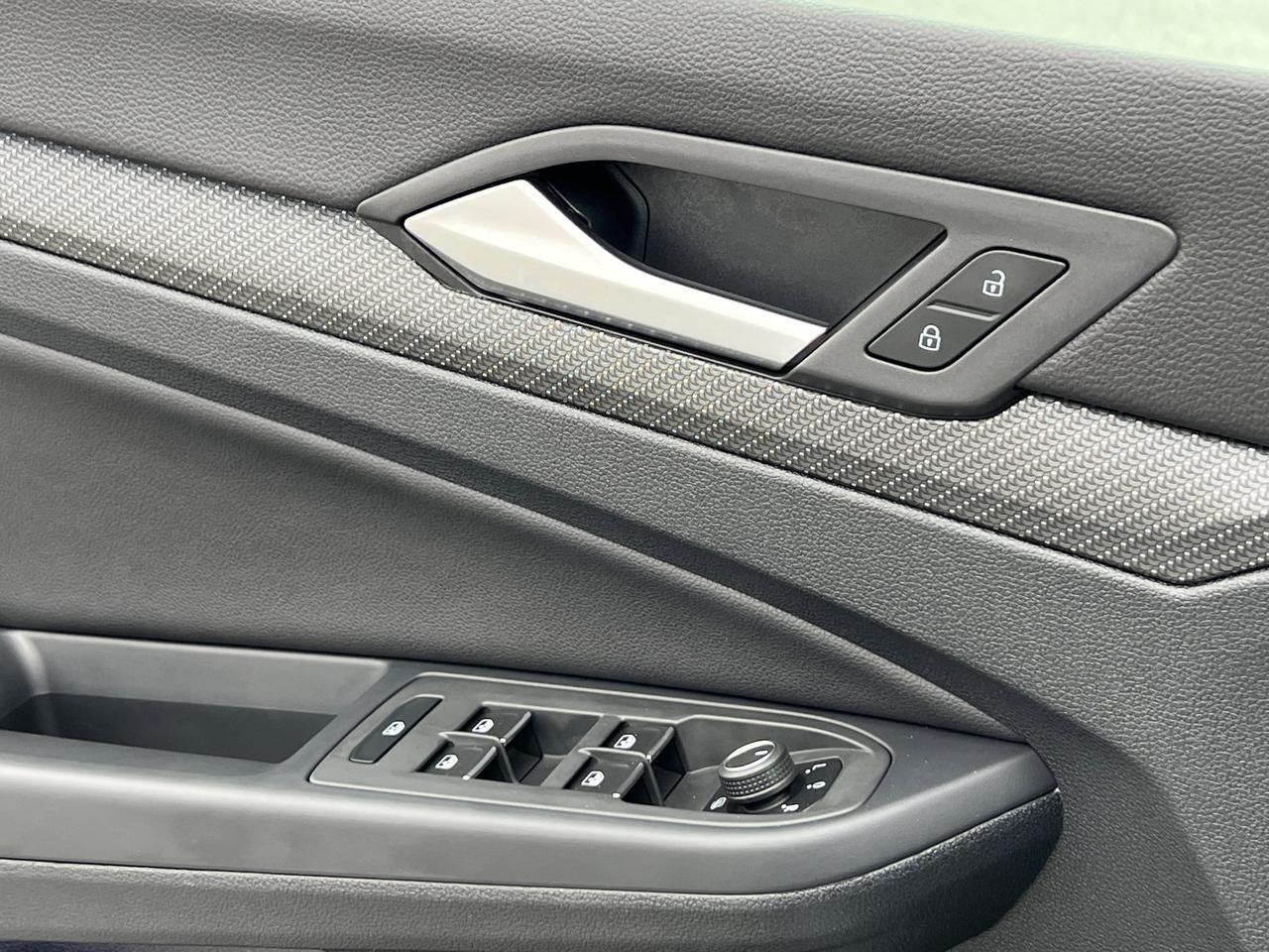 2023 Volkswagen Golf R 2.0T Hagerstown MD