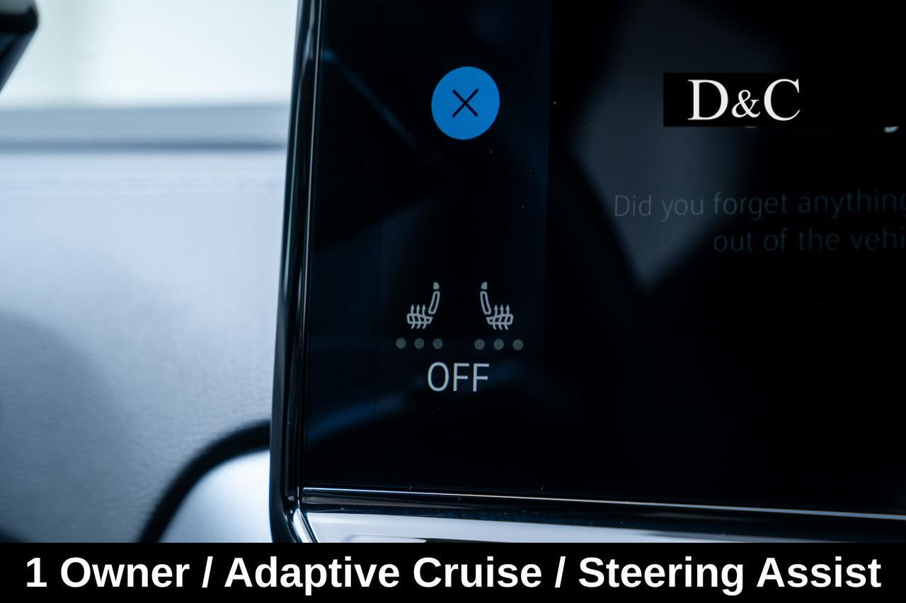 2023 Volkswagen ID.4 Pro 1 Owner / Adaptive Cruise / Steering Assist Portland OR