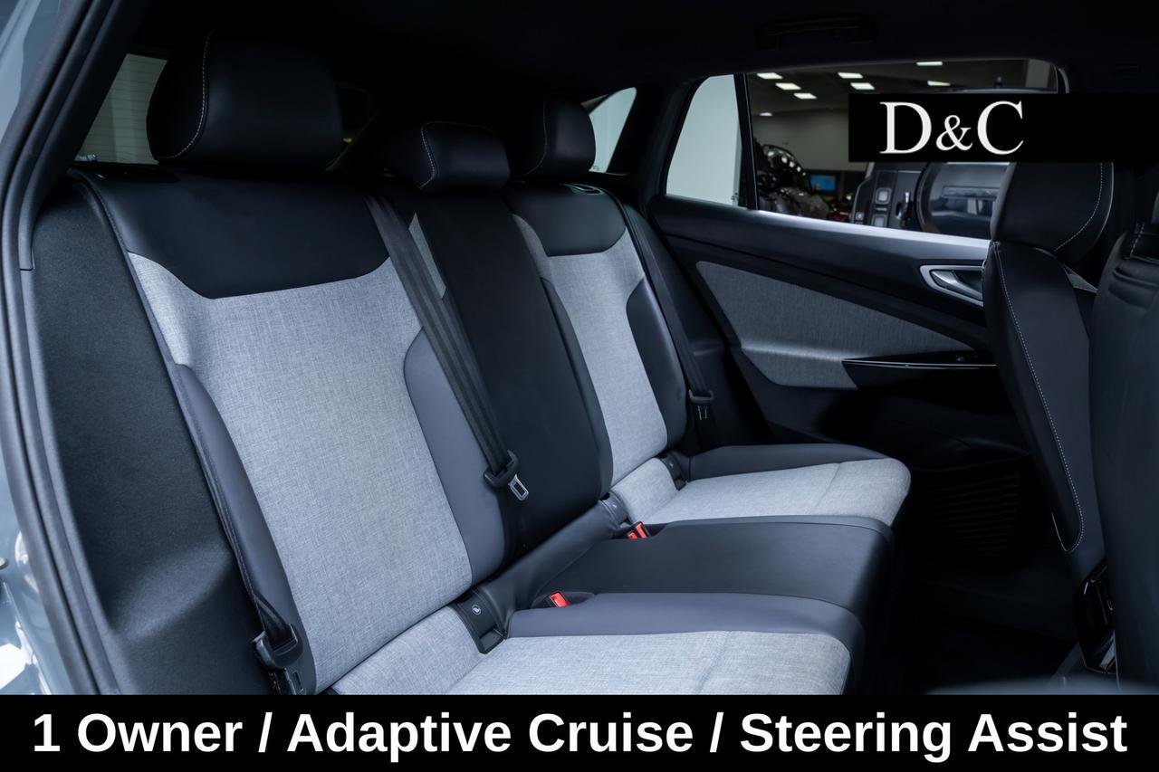 2023 Volkswagen ID.4 Pro 1 Owner / Adaptive Cruise / Steering Assist Portland OR