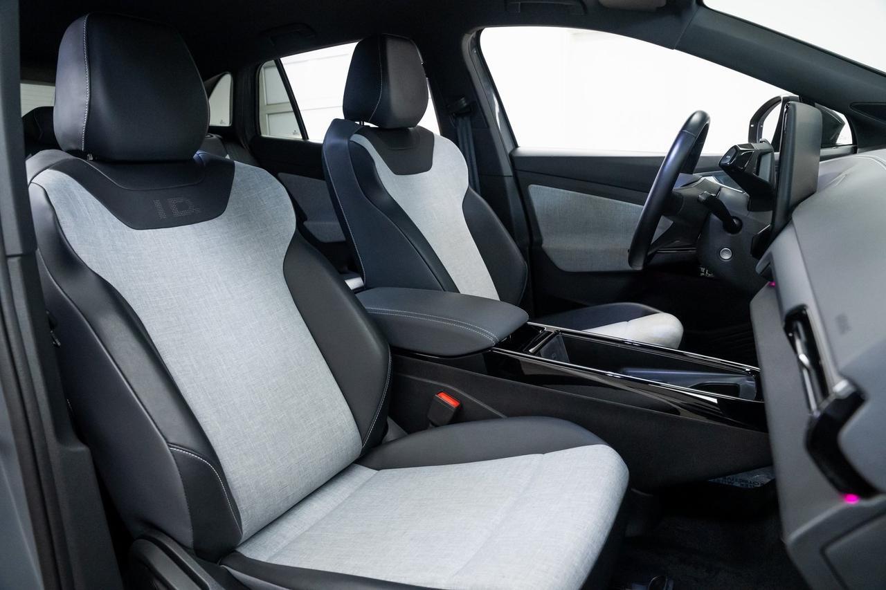 2023 Volkswagen ID.4 Pro Heated Seats Portland OR