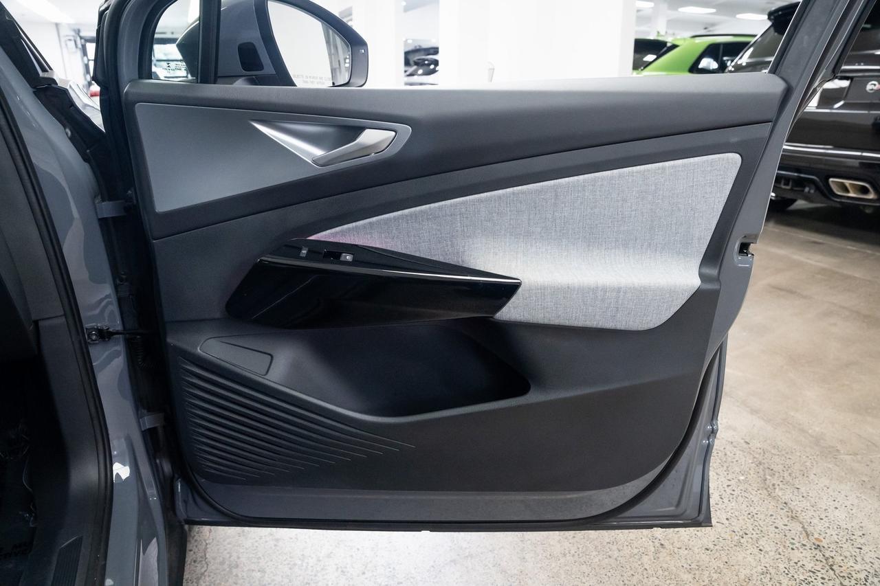 2023 Volkswagen ID.4 Pro Heated Seats Portland OR