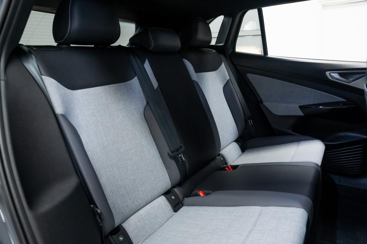 2023 Volkswagen ID.4 Pro Heated Seats Portland OR