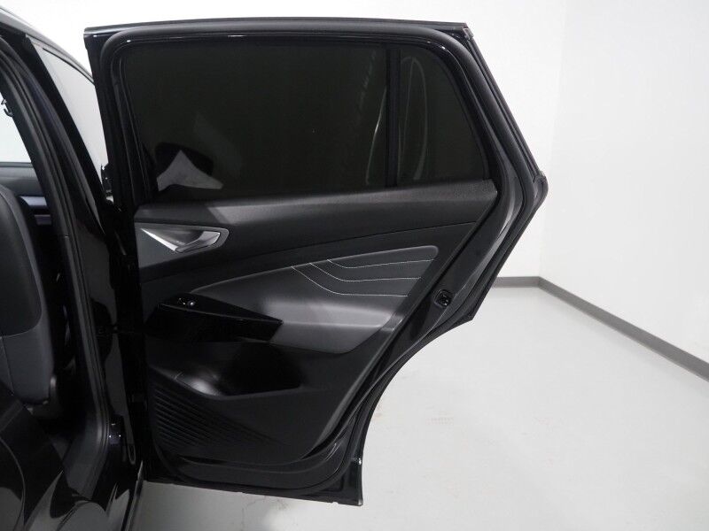 2023 Volkswagen ID.4 Pro S AWD *PANORAMA GLASS ROOF, NAVIGATION, DIGITAL COCKPIT, ADAPTIVE CRUISE, SAFETY ALERTS, BACKUP-CAMERA, HEATED SEATS/STEERING, POWER LIFTGATE, WIRELESS CHARGING, ANDOID & APPLE Round Rock TX