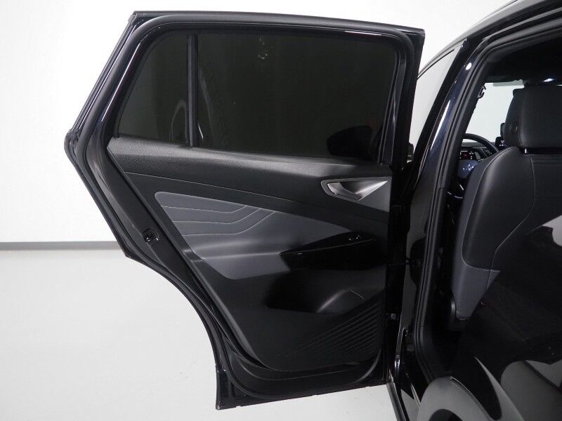 2023 Volkswagen ID.4 Pro S AWD *PANORAMA GLASS ROOF, NAVIGATION, DIGITAL COCKPIT, ADAPTIVE CRUISE, SAFETY ALERTS, BACKUP-CAMERA, HEATED SEATS/STEERING, POWER LIFTGATE, WIRELESS CHARGING, ANDOID & APPLE Round Rock TX
