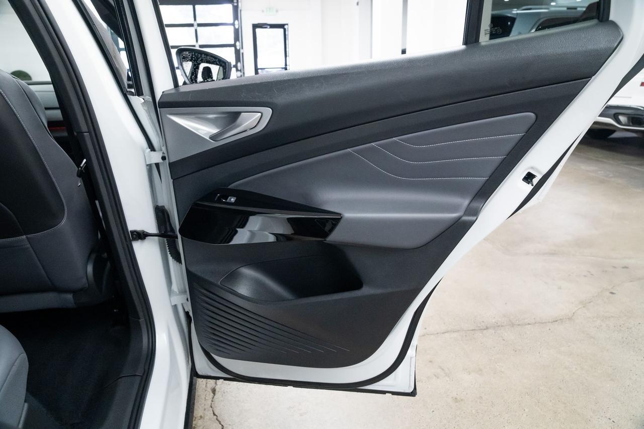 2023 Volkswagen ID.4 Pro S Massage Seats Adaptive Cruise Portland OR