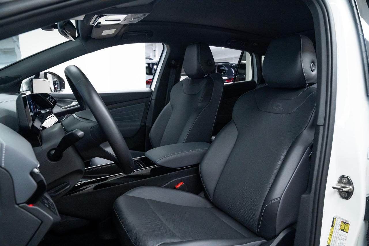 2023 Volkswagen ID.4 Pro S Massage Seats Adaptive Cruise Portland OR
