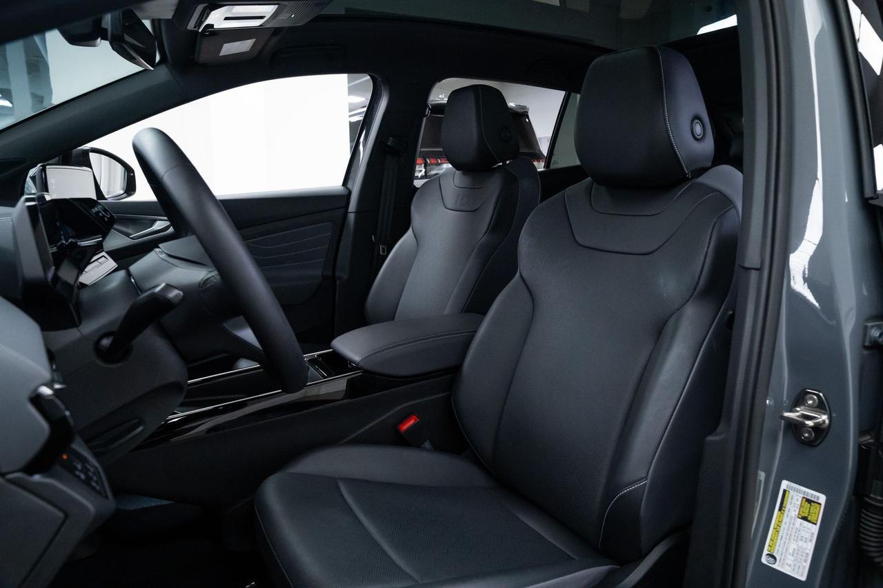 2023 Volkswagen ID.4 Pro S Massage Seats Adaptive Cruise Portland OR
