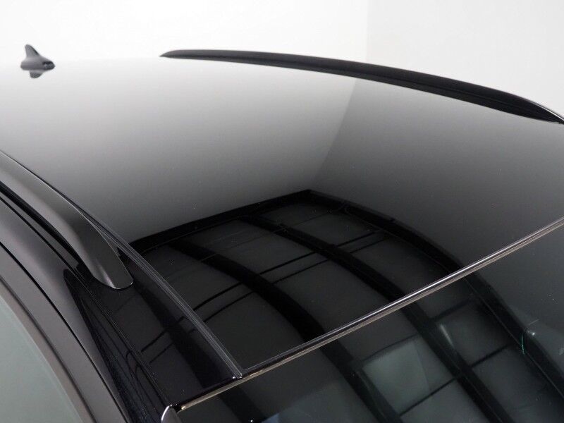 2023 Volkswagen ID.4 Pro S *PANORAMA GLASS ROOF, NAVIGATION, DIGITAL COCKPIT, ADAPTIVE CRUISE, SAFETY ALERTS, BACKUP-CAMERA, HEATED SEATS/STEERING, POWER LIFTGATE, WIRELESS CHARGING, ANDROID & APPLE Round Rock TX