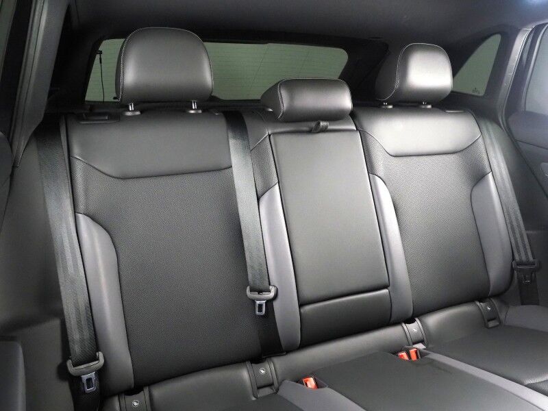 2023 Volkswagen ID.4 Pro S *PANORAMA GLASS ROOF, NAVIGATION, DIGITAL COCKPIT, ADAPTIVE CRUISE, SAFETY ALERTS, BACKUP-CAMERA, HEATED SEATS/STEERING, POWER LIFTGATE, WIRELESS CHARGING, ANDROID & APPLE Round Rock TX