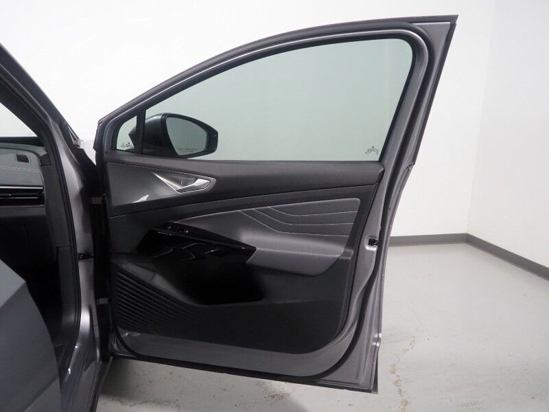 2023 Volkswagen ID.4 Pro S *PANORAMA GLASS ROOF, NAVIGATION, DIGITAL COCKPIT, ADAPTIVE CRUISE, SAFETY ALERTS, BACKUP-CAMERA, HEATED SEATS/STEERING, POWER LIFTGATE, WIRELESS CHARGING, ANDROID & APPLE Round Rock TX