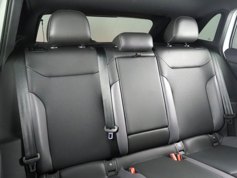 2023 Volkswagen ID.4 Pro S *PANORAMA GLASS ROOF, NAVIGATION, DIGITAL COCKPIT, ADAPTIVE CRUISE, SAFETY ALERTS, BACKUP-CAMERA, HEATED SEATS/STEERING, POWER LIFTGATE, WIRELESS CHARGING, ANDROID & APPLE Round Rock TX