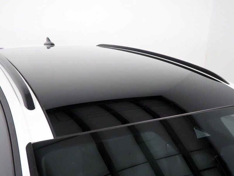 2023 Volkswagen ID.4 Pro S *PANORAMA GLASS ROOF, NAVIGATION, DIGITAL COCKPIT, ADAPTIVE CRUISE, SAFETY ALERTS, BACKUP-CAMERA, HEATED SEATS/STEERING, POWER LIFTGATE, WIRELESS CHARGING, ANDROID & APPLE Round Rock TX