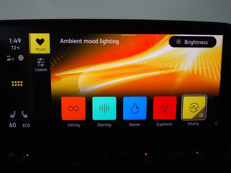 2023 Volkswagen ID.4 Pro S *PANORAMA GLASS ROOF, NAVIGATION, DIGITAL COCKPIT, ADAPTIVE CRUISE, SAFETY ALERTS, BACKUP-CAMERA, HEATED SEATS/STEERING, POWER LIFTGATE, WIRELESS CHARGING, ANDROID & APPLE Round Rock TX