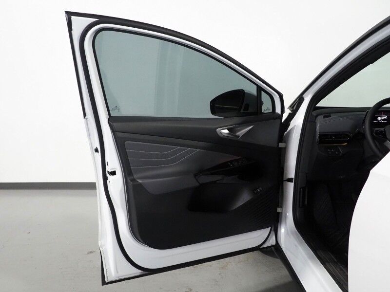 2023 Volkswagen ID.4 Pro S *PANORAMA GLASS ROOF, NAVIGATION, DIGITAL COCKPIT, ADAPTIVE CRUISE, SAFETY ALERTS, BACKUP-CAMERA, HEATED SEATS/STEERING, POWER LIFTGATE, WIRELESS CHARGING, ANDROID & APPLE Round Rock TX