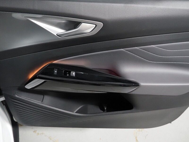 2023 Volkswagen ID.4 Pro S *PANORAMA GLASS ROOF, NAVIGATION, DIGITAL COCKPIT, ADAPTIVE CRUISE, SAFETY ALERTS, BACKUP-CAMERA, HEATED SEATS/STEERING, POWER LIFTGATE, WIRELESS CHARGING, ANDROID & APPLE Round Rock TX