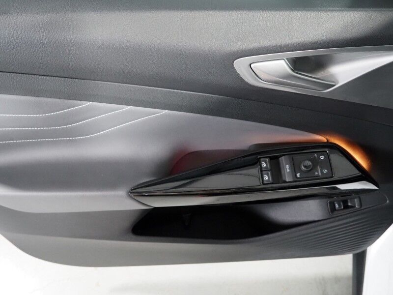 2023 Volkswagen ID.4 Pro S *PANORAMA GLASS ROOF, NAVIGATION, DIGITAL COCKPIT, ADAPTIVE CRUISE, SAFETY ALERTS, BACKUP-CAMERA, HEATED SEATS/STEERING, POWER LIFTGATE, WIRELESS CHARGING, ANDROID & APPLE Round Rock TX