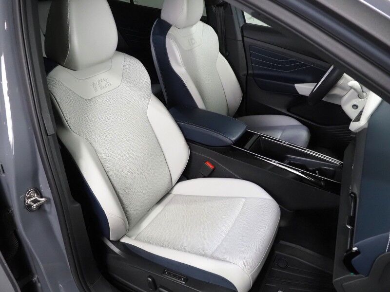 2023 Volkswagen ID.4 Pro S *PANORAMA GLASS ROOF, NAVIGATION, DIGITAL COCKPIT, ADAPTIVE CRUISE, SAFETY ALERTS, BACKUP-CAMERA, HEATED SEATS/STEERING, POWER LIFTGATE, WIRELESS CHARGING, ANDROID & APPLE