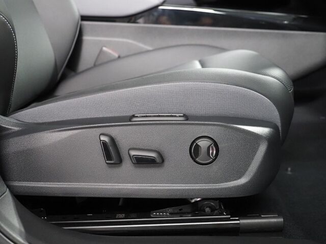 2023 Volkswagen ID.4 Pro S *PANORAMA GLASS ROOF, NAVIGATION, DIGITAL COCKPIT, ADAPTIVE CRUISE, SAFETY ALERTS, BACKUP-CAMERA, HEATED SEATS/STEERING, POWER LIFTGATE, WIRELESS CHARGING, ANDROID & APPLE Round Rock TX