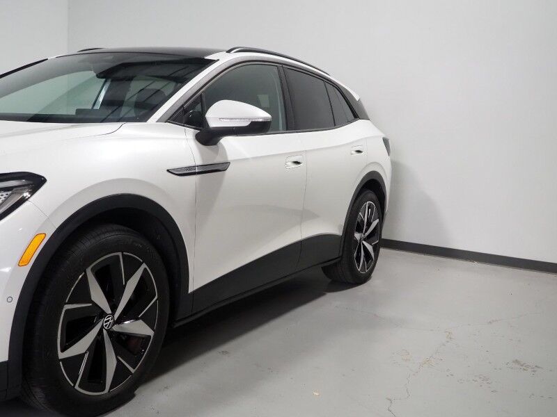 2023 Volkswagen ID.4 Pro S *PANORAMA GLASS ROOF, NAVIGATION, DIGITAL COCKPIT, ADAPTIVE CRUISE, SAFETY ALERTS, BACKUP-CAMERA, HEATED SEATS/STEERING, POWER LIFTGATE, WIRELESS CHARGING, ANDROID & APPLE Round Rock TX
