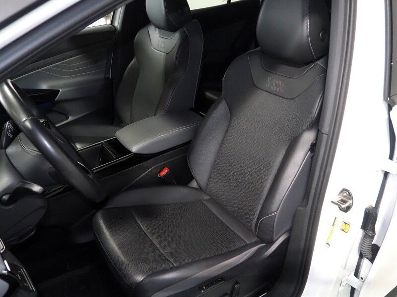 2023 Volkswagen ID.4 Pro S *PANORAMA GLASS ROOF, NAVIGATION, DIGITAL COCKPIT, ADAPTIVE CRUISE, SAFETY ALERTS, BACKUP-CAMERA, HEATED SEATS/STEERING, POWER LIFTGATE, WIRELESS CHARGING, ANDROID & APPLE Round Rock TX