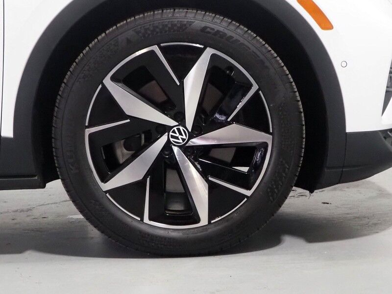 2023 Volkswagen ID.4 Pro S *PANORAMA GLASS ROOF, NAVIGATION, DIGITAL COCKPIT, ADAPTIVE CRUISE, SAFETY ALERTS, BACKUP-CAMERA, HEATED SEATS/STEERING, POWER LIFTGATE, WIRELESS CHARGING, ANDROID & APPLE Round Rock TX