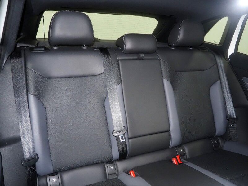2023 Volkswagen ID.4 Pro S *PANORAMA GLASS ROOF, NAVIGATION, DIGITAL COCKPIT, ADAPTIVE CRUISE, SAFETY ALERTS, BACKUP-CAMERA, HEATED SEATS/STEERING, POWER LIFTGATE, WIRELESS CHARGING, ANDROID & APPLE Round Rock TX