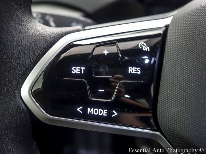 2023 Volkswagen ID.4 Pro S PRICE INCLUDES THE $4000 FED EV TAX CREDIT Willowbrook IL