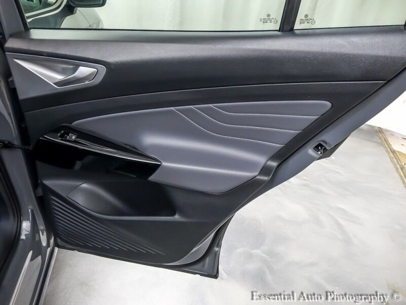 2023 Volkswagen ID.4 Pro S PRICE INCLUDES THE $4000 FED EV TAX CREDIT Willowbrook IL