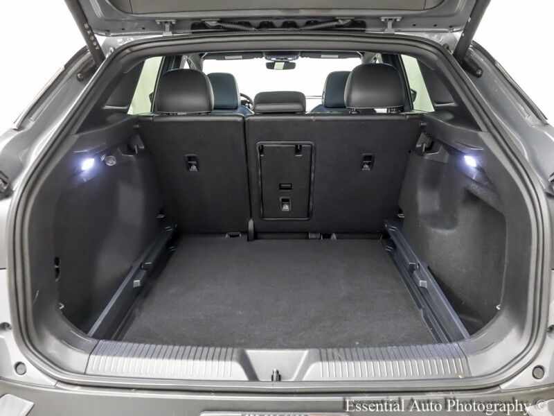 2023 Volkswagen ID.4 Pro S PRICE INCLUDES THE $4000 FED EV TAX CREDIT Willowbrook IL