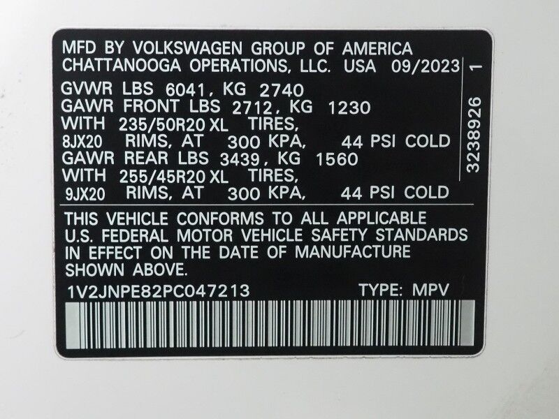 2023 Volkswagen ID.4 Pro S Plus AWD *PANORAMA GLASS ROOF, NAVIGATION, ADAPTIVE CRUISE, DIGITAL COCKPIT, SAFETY ALERTS, 360 VIEW CAMERAS, HEATED SEATS/STEERING, POWER LIFTGATE, WIRELESS CHARGING, ANDROID & APPLE Round Rock TX