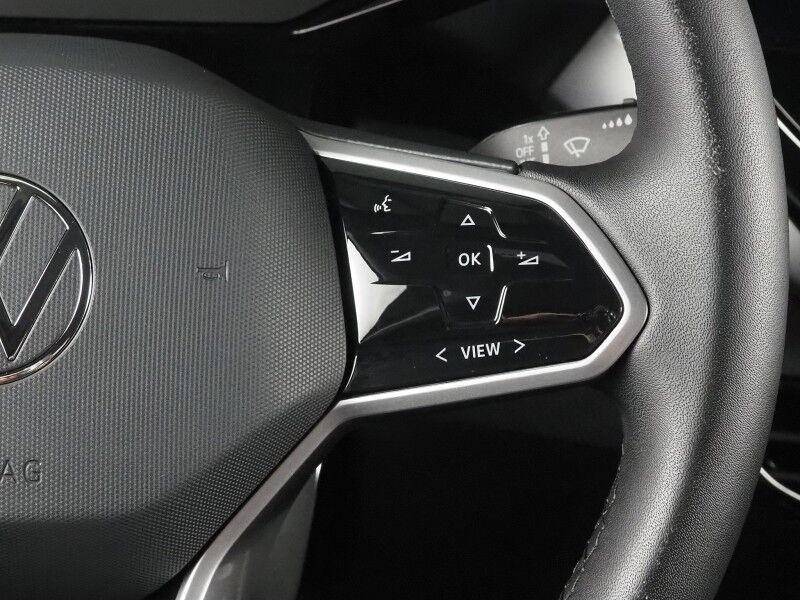 2023 Volkswagen ID.4 Pro S Plus AWD *PANORAMA GLASS ROOF, NAVIGATION, ADAPTIVE CRUISE, DIGITAL COCKPIT, SAFETY ALERTS, 360 VIEW CAMERAS, HEATED SEATS/STEERING, POWER LIFTGATE, WIRELESS CHARGING, ANDROID & APPLE Round Rock TX