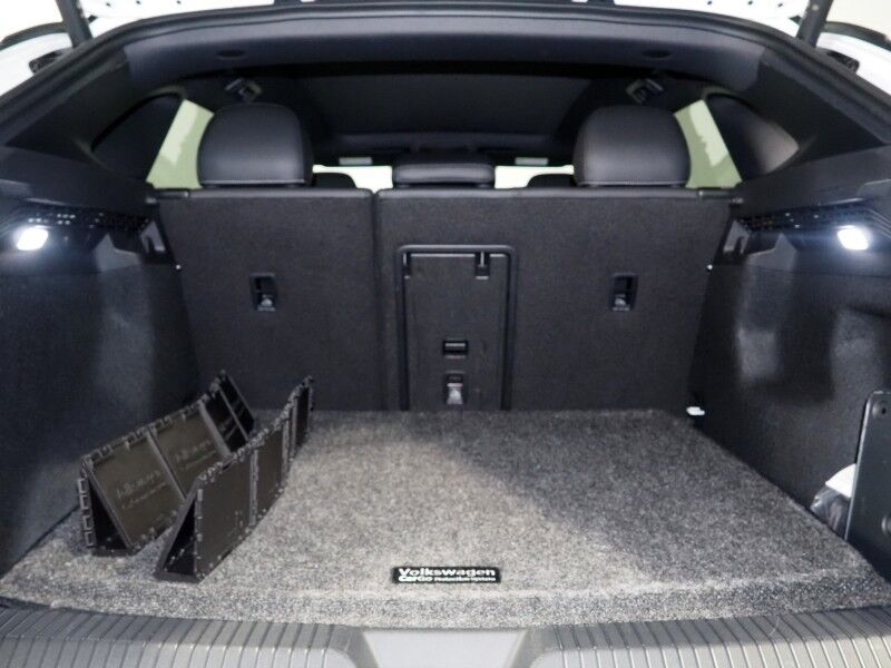 2023 Volkswagen ID.4 Pro S Plus AWD *PANORAMA GLASS ROOF, NAVIGATION, ADAPTIVE CRUISE, DIGITAL COCKPIT, SAFETY ALERTS, 360 VIEW CAMERAS, HEATED SEATS/STEERING, POWER LIFTGATE, WIRELESS CHARGING, ANDROID & APPLE Round Rock TX