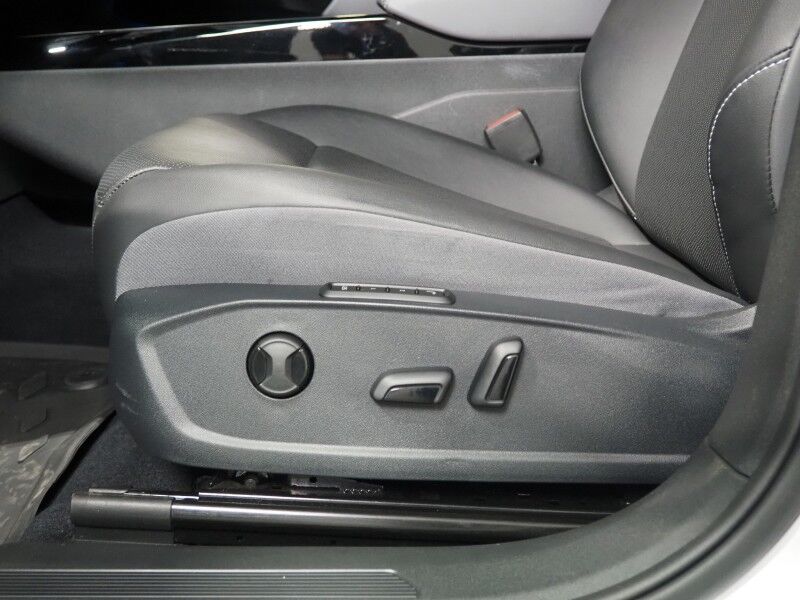 2023 Volkswagen ID.4 Pro S Plus AWD *PANORAMA GLASS ROOF, NAVIGATION, ADAPTIVE CRUISE, DIGITAL COCKPIT, SAFETY ALERTS, 360 VIEW CAMERAS, HEATED SEATS/STEERING, POWER LIFTGATE, WIRELESS CHARGING, ANDROID & APPLE Round Rock TX