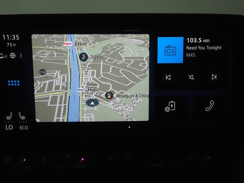 2023 Volkswagen ID.4 Pro S Plus AWD *PANORAMA GLASS ROOF, NAVIGATION, ADAPTIVE CRUISE, DIGITAL COCKPIT, SAFETY ALERTS, 360 VIEW CAMERAS, HEATED SEATS/STEERING, POWER LIFTGATE, WIRELESS CHARGING, ANDROID & APPLE Round Rock TX