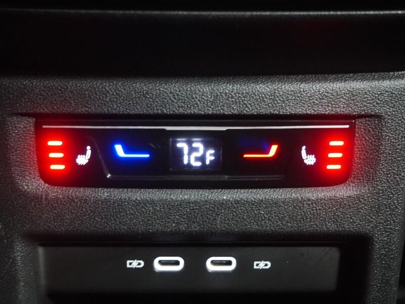 2023 Volkswagen ID.4 Pro S Plus AWD *PANORAMA GLASS ROOF, NAVIGATION, ADAPTIVE CRUISE, DIGITAL COCKPIT, SAFETY ALERTS, 360 VIEW CAMERAS, HEATED SEATS/STEERING, POWER LIFTGATE, WIRELESS CHARGING, ANDROID & APPLE Round Rock TX