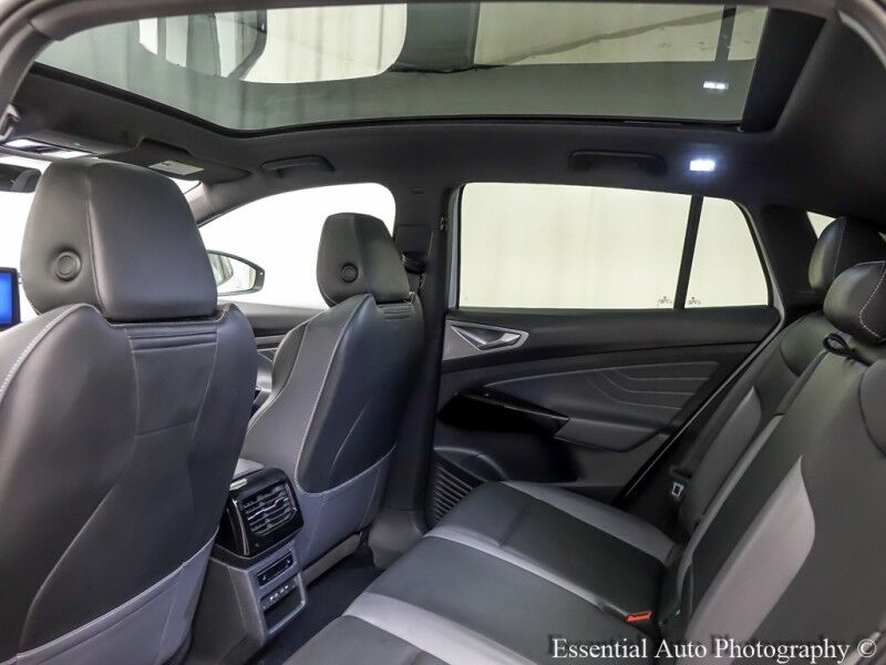 2023 Volkswagen ID.4 Pro S Plus Willowbrook IL