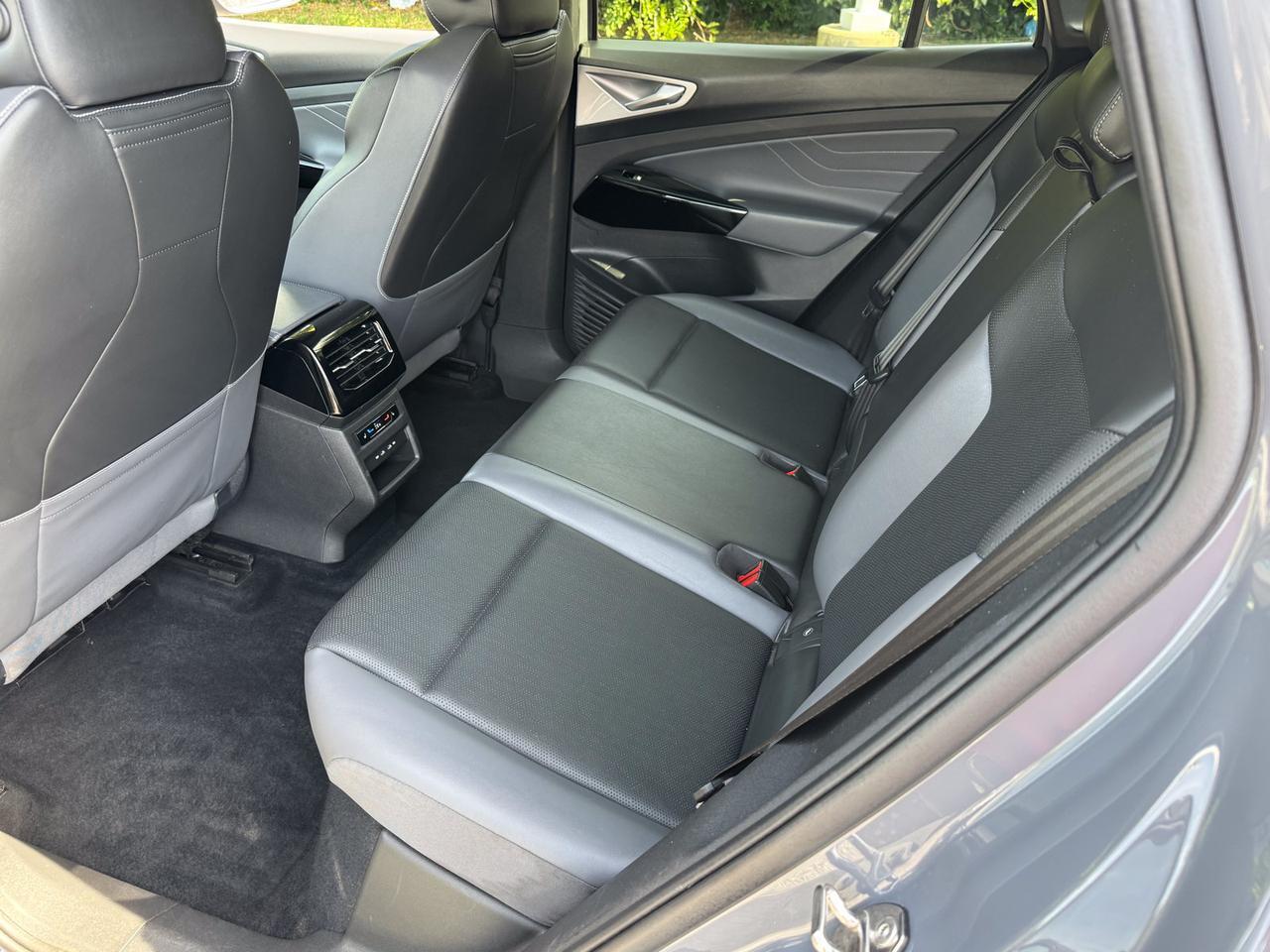 2023 Volkswagen ID.4 Pro S Plus Springfield VA