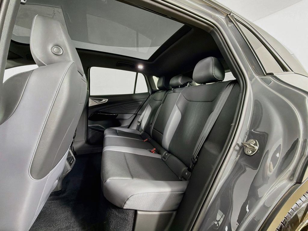 2023 Volkswagen ID.4 Pro S Willowbrook IL