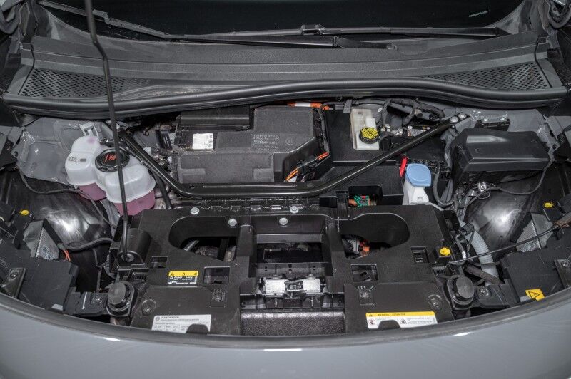 2023 Volkswagen ID.4 Pro S photo 13