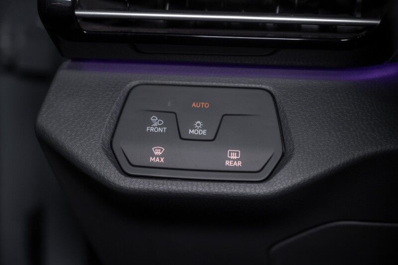 2023 Volkswagen ID.4 Pro S photo 11