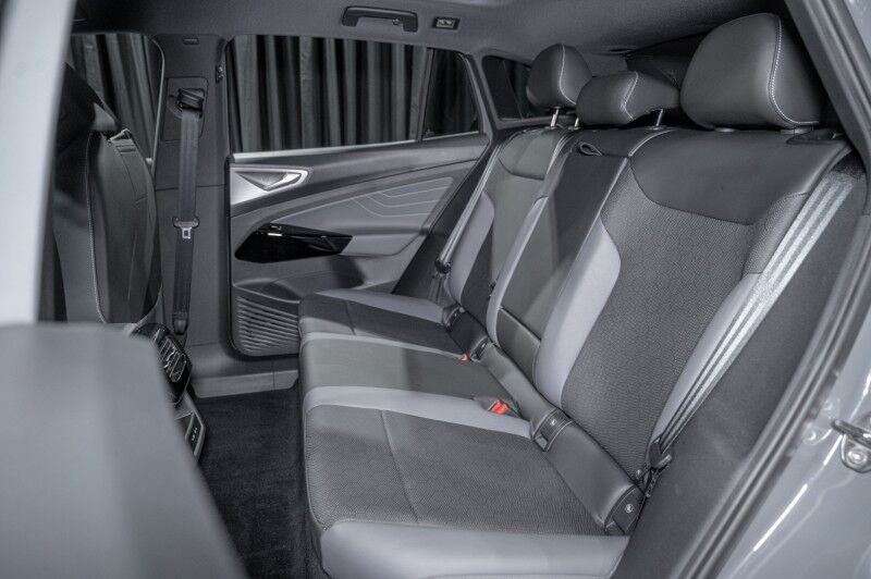 2023 Volkswagen ID.4 Pro S photo 6