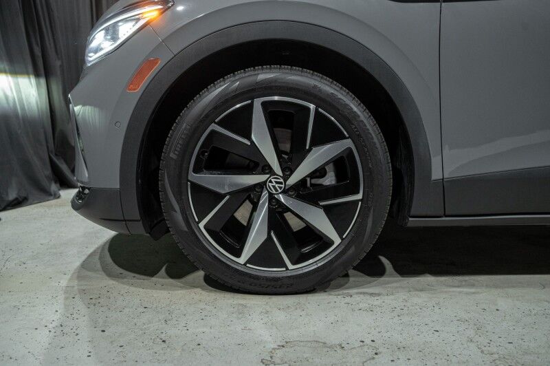 2023 Volkswagen ID.4 Pro S photo 4