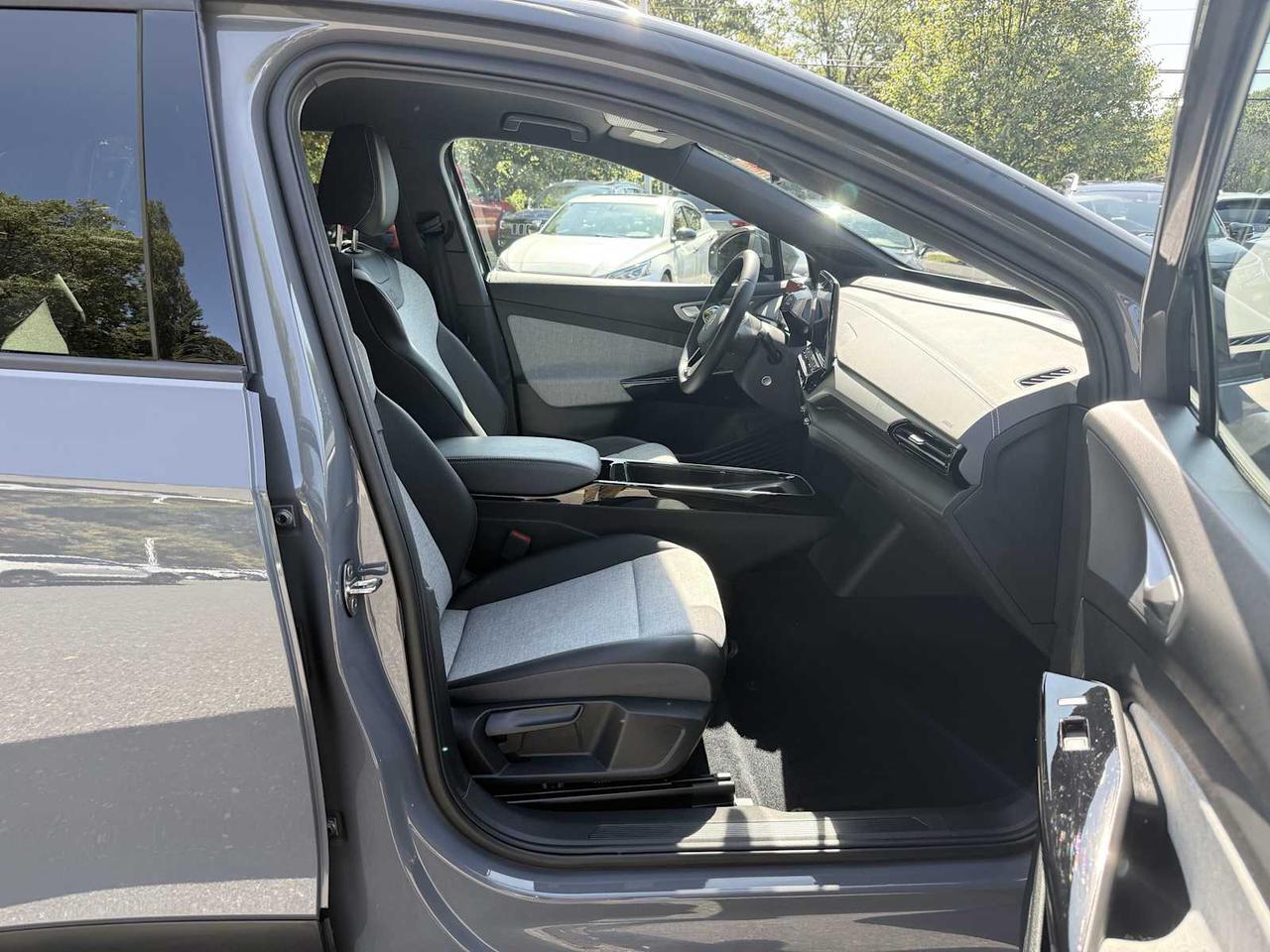 2023 Volkswagen ID.4 Pro Westborough MA