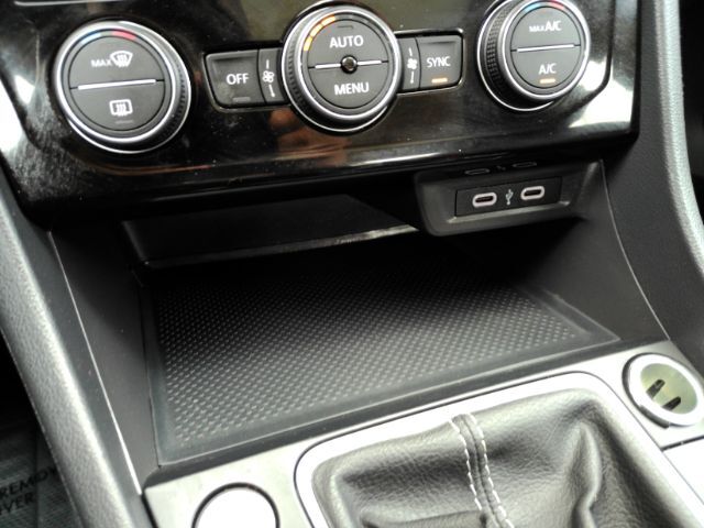 2023 Volkswagen Jetta 1.5T SE Plano TX