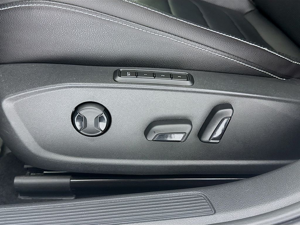 2023 Volkswagen Jetta 1.5T SEL Kennewick WA