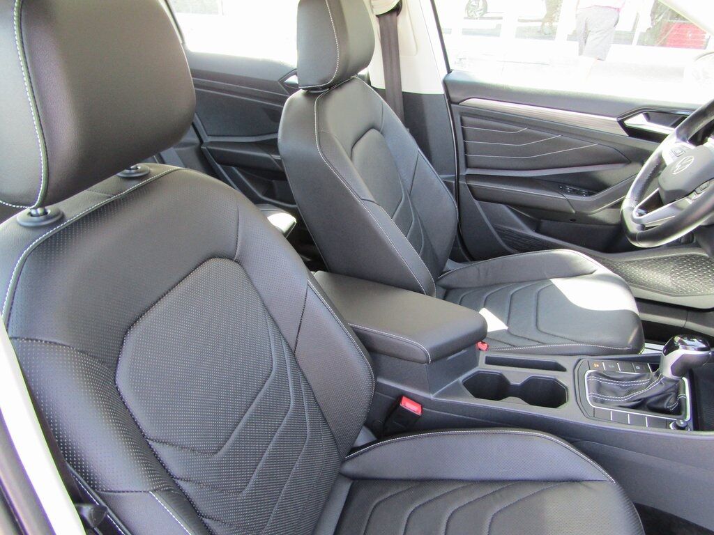 2023 Volkswagen Jetta 1.5T SEL Mountain Home ID