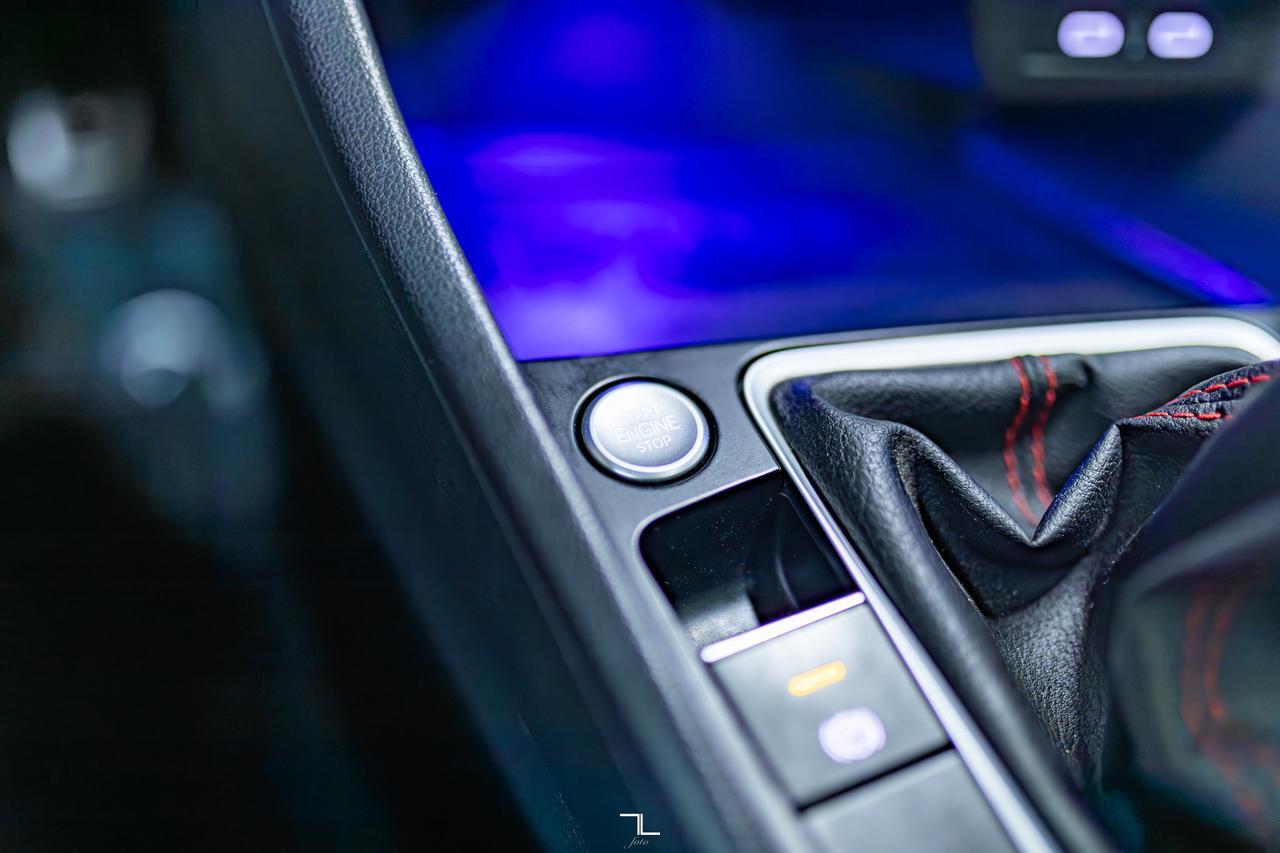 2023 Volkswagen Jetta GLI Autobahn Manual Leather Roof Nav Red Deer AB